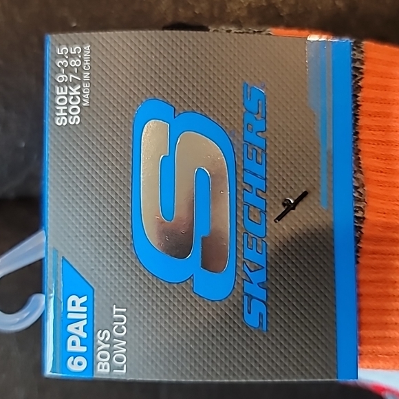 Boys skechers low cut socks - Picture 2 of 4